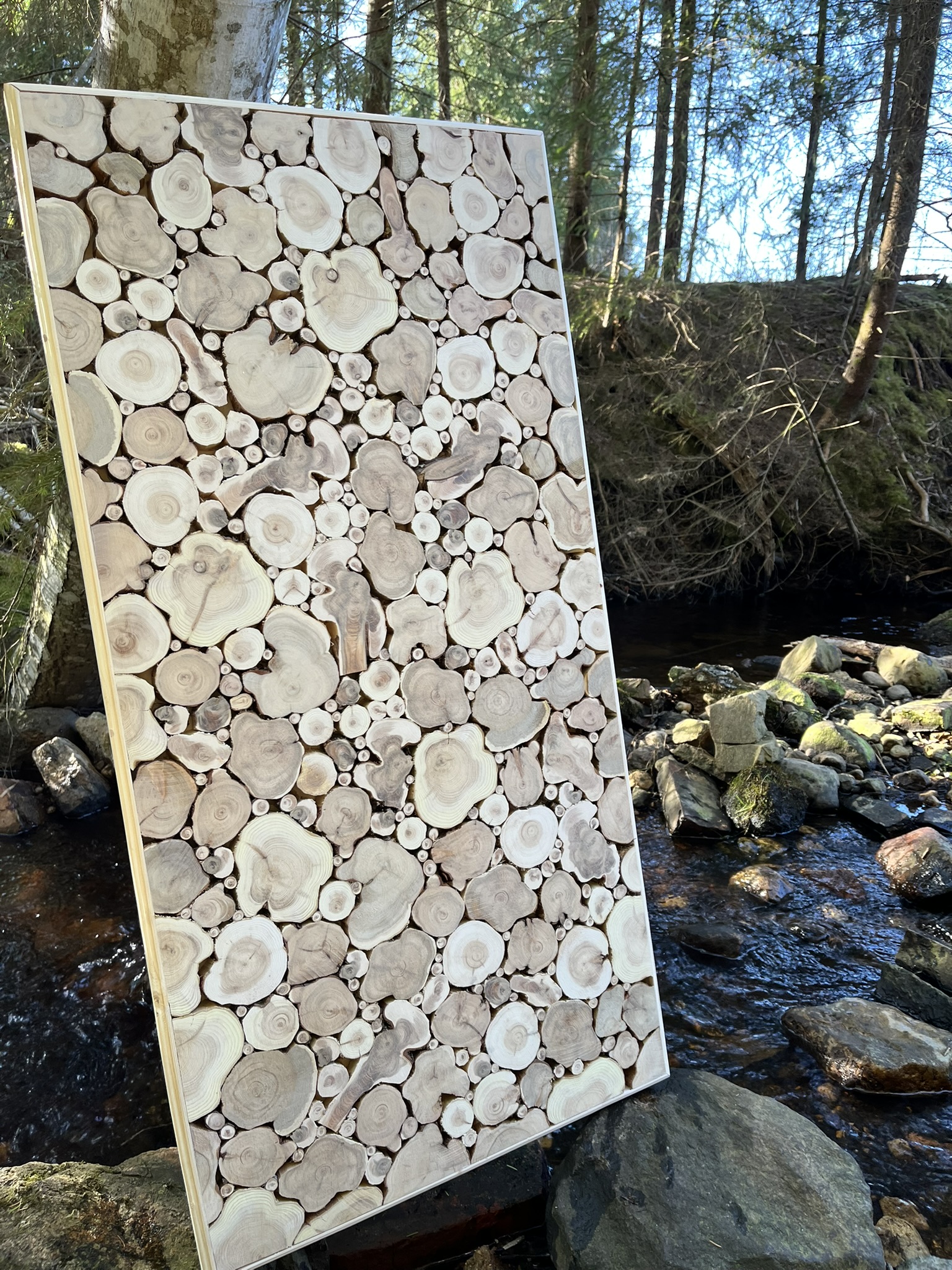 Dabīga pirts apdare ar kadiķa faktūru